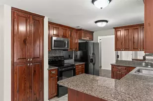 10015 Old Tampa Rd, Parrish, FL 34219 - Photo 13