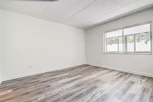 4435 1st St NE, Saint Petersburg, FL 33703 - Photo 17