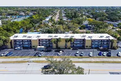 4435 1st Street NE #111, Saint Petersburg, FL 33703 - Photo 3