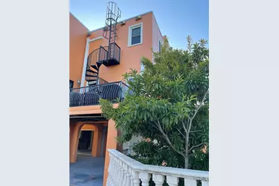 9017 Baywood Park Drive, Seminole, FL 33777 - Photo 5