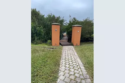 9017 Baywood Park Drive, Seminole, FL 33777 - Photo 93