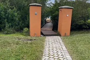 9017 Baywood Park Dr, Seminole, FL 33777 - Photo 63