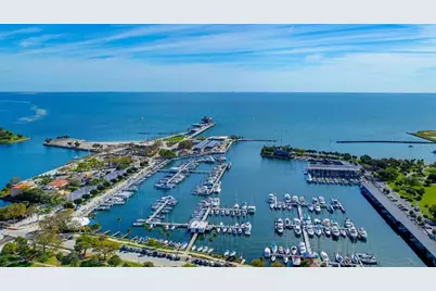 1120 24th Avenue N, Saint Petersburg, FL 33704 - Photo 37