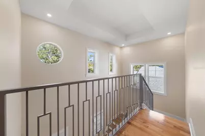 1120 24th Avenue N, Saint Petersburg, FL 33704 - Photo 15