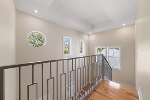 1120 24th Ave N, Saint Petersburg, FL 33704 - Photo 15