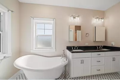 1120 24th Avenue N, Saint Petersburg, FL 33704 - Photo 25