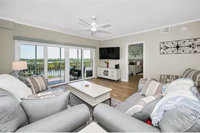 6475 Shoreline Drive #5301, Saint Petersburg, FL 33708 - Photo 5