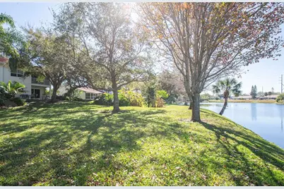 1423 Water View Drive W, Largo, FL 33771 - Photo 49