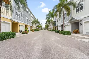 3162 Moorings Dr, Saint Petersburg, FL 33712 - Photo 59