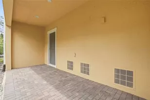 3162 Moorings Dr, Saint Petersburg, FL 33712 - Photo 43