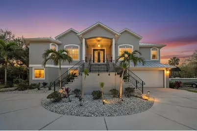 3410 26th Avenue E, Bradenton, FL 34208 - Photo 1