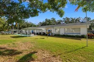 300 Clyde Ln, Dunedin, FL 34698 - Photo 35