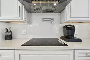 1560 Gulf Blvd, Clearwater Beach, FL 33767 - Photo 25