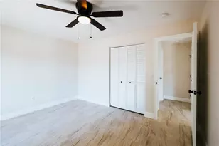 908 61st St S, Gulfport, FL 33707 - Photo 31