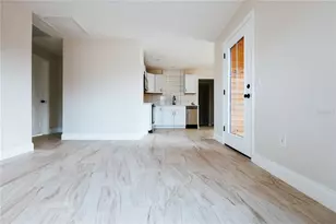 908 61st St S, Gulfport, FL 33707 - Photo 17