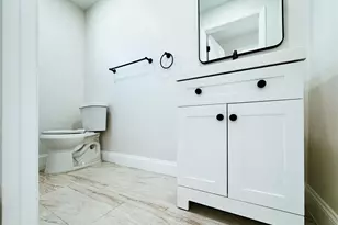 908 61st St S, Gulfport, FL 33707 - Photo 35