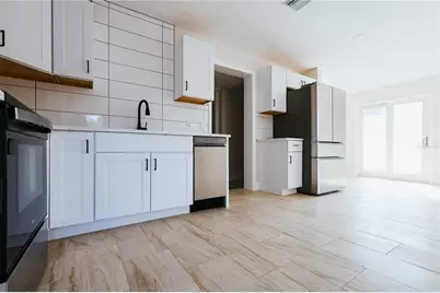 908 61st Street S, Gulfport, FL 33707 - Photo 15