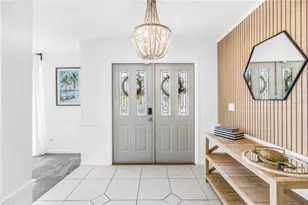 8500 144th Ln, Seminole, FL 33776 - Photo 9