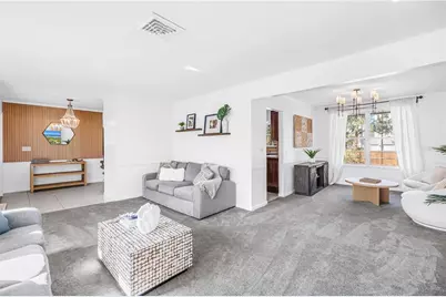 8500 144th Lane, Seminole, FL 33776 - Photo 13