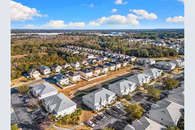 1919 Greenwood Valley Drive, Plant City, FL 33563 - Photo 33