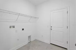 3033 54th Ave N, Saint Petersburg, FL 33714 - Photo 15