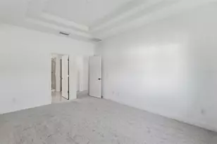 3033 54th Ave N, Saint Petersburg, FL 33714 - Photo 19