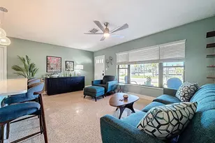 2269 Carolyn Dr, Dunedin, FL 34698 - Photo 9