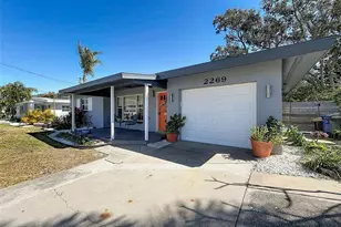 2269 Carolyn Dr, Dunedin, FL 34698 - Photo 5