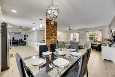 4710 Travertine Drive, Tampa, FL 33615 - Photo 7