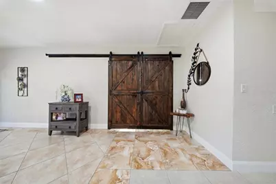 5950 49 Avenue N, Kenneth City, FL 33709 - Photo 21