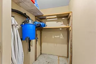 5627 Red Snapper Ct, New Port Richey, FL 34652 - Photo 7