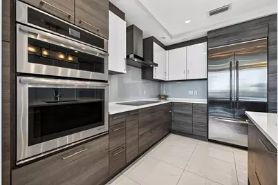 100 1st Avenue N #2206, Saint Petersburg, FL 33701 - Photo 19