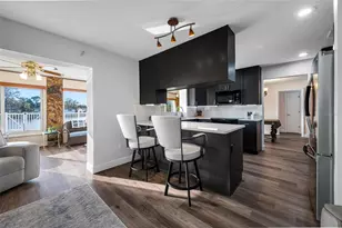 1822 Winchester Rd N, Saint Petersburg, FL 33710 - Photo 21