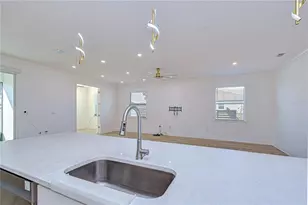 10027 Dolphin Gull Cir, Thonotosassa, FL 33592 - Photo 29