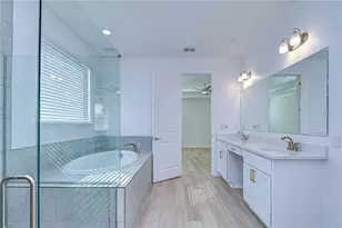 10027 Dolphin Gull Cir, Thonotosassa, FL 33592 - Photo 41