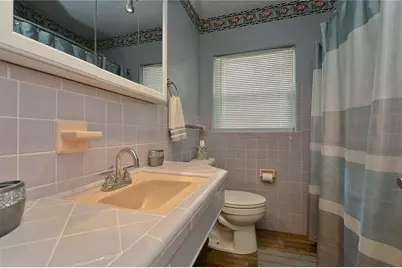 5850 24th Avenue S, Gulfport, FL 33707 - Photo 9