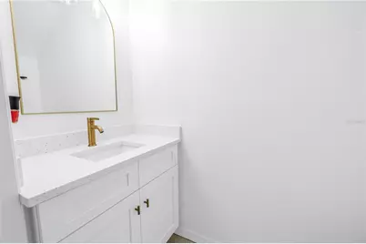 8517 Edgewater Place Boulevard, Tampa, FL 33615 - Photo 21