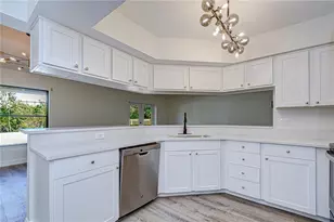 9731 62nd Ave N, Saint Petersburg, FL 33708 - Photo 19