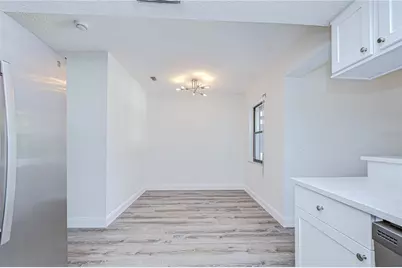 9731 62nd Avenue N, Saint Petersburg, FL 33708 - Photo 21