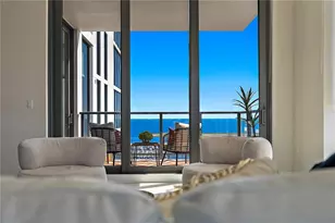 301 1st St S, Saint Petersburg, FL 33701 - Photo 7