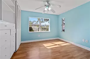 14863 Sunset Dr, Largo, FL 33774 - Photo 11