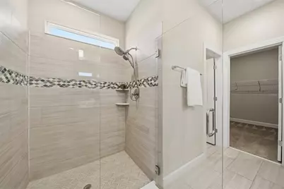34479 Wynthorne Place, Wesley Chapel, FL 33545 - Photo 17