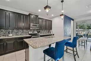 2604 Valley Sunset Ln, Valrico, FL 33594 - Photo 21