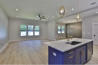 6214 S Main Avenue, Tampa, FL 33611 - Photo 11