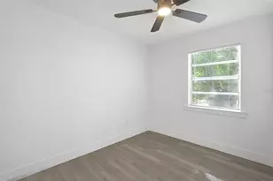 10001 N 20th St, Tampa, FL 33612 - Photo 13