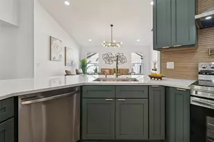 8443 Ridgebrook Cir, Odessa, FL 33556 - Photo 13