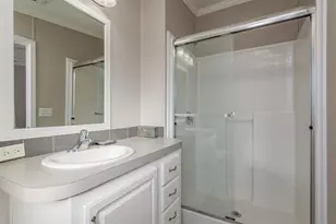 20000 US Hwy 19 N, Clearwater, FL 33764 - Photo 3