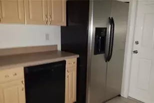 4834 Timber Way, Zephyrhills, FL 33542 - Photo 5