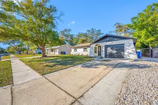 1608 Amberlea Dr N, Dunedin, FL 34698 - Photo 43