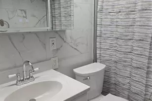 6100 12th St S, Saint Petersburg, FL 33707 - Photo 23